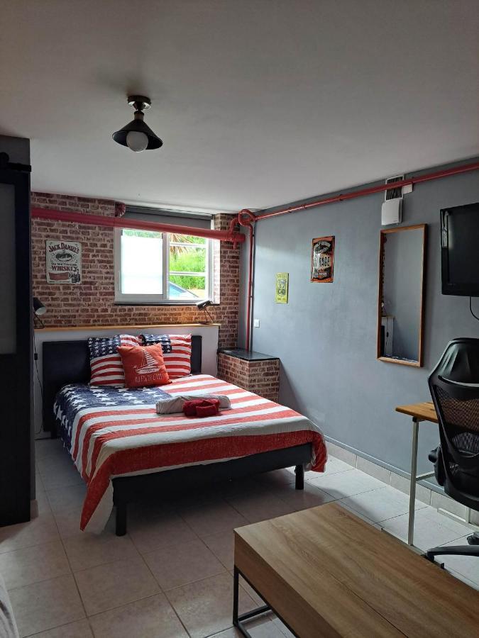 Appartement Au Calme Proche D'Un Petit Bois Dans Quimper Exterior photo